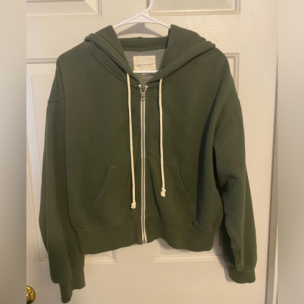 American Eagle full zip cropped hoodie